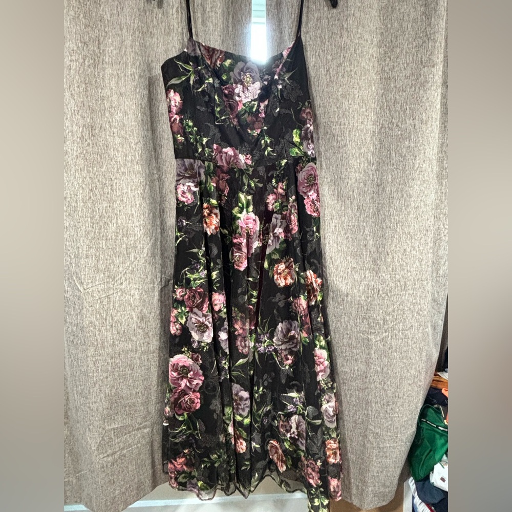 Betsy & Adam Black Floral Midi dress